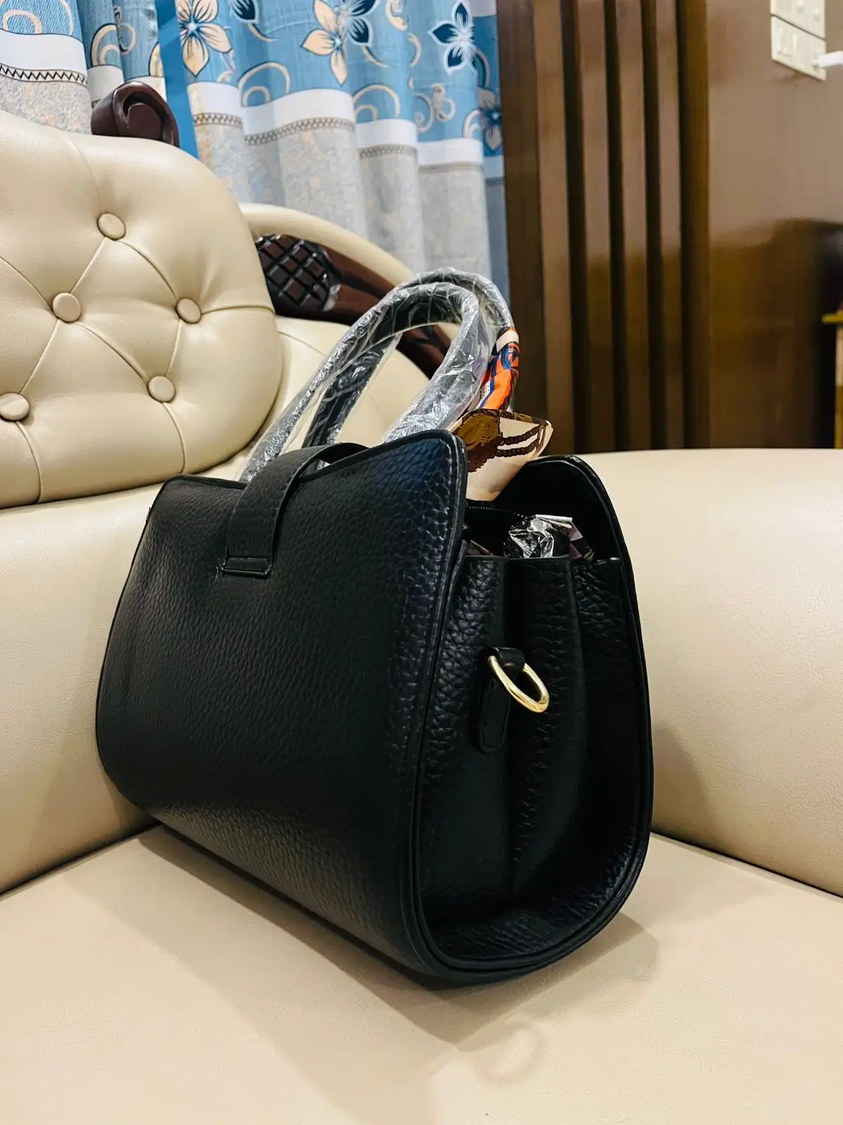 Black Fashionable bag